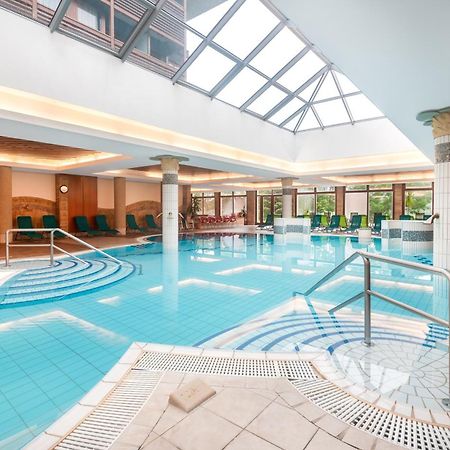 Aquarell Hotel Cegléd エクステリア 写真
